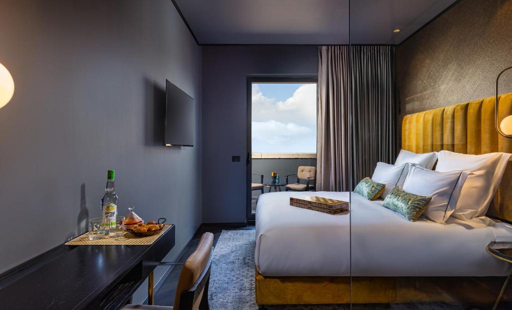 Brown Machne Yehuda, a member of Brown Hotels