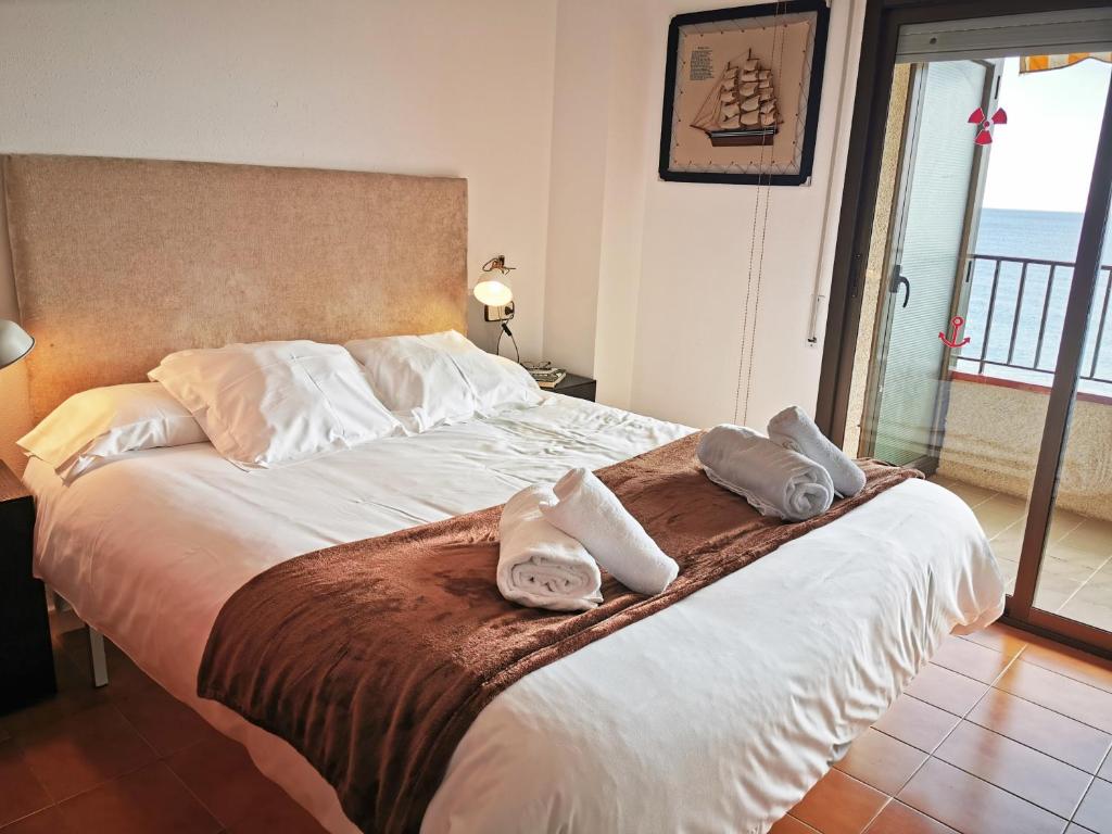 Apartaments Primera Linea Torre Valentina photo 4