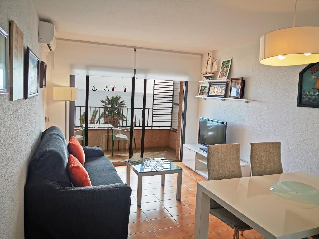 Apartaments Primera Linea Torre Valentina photo 2
