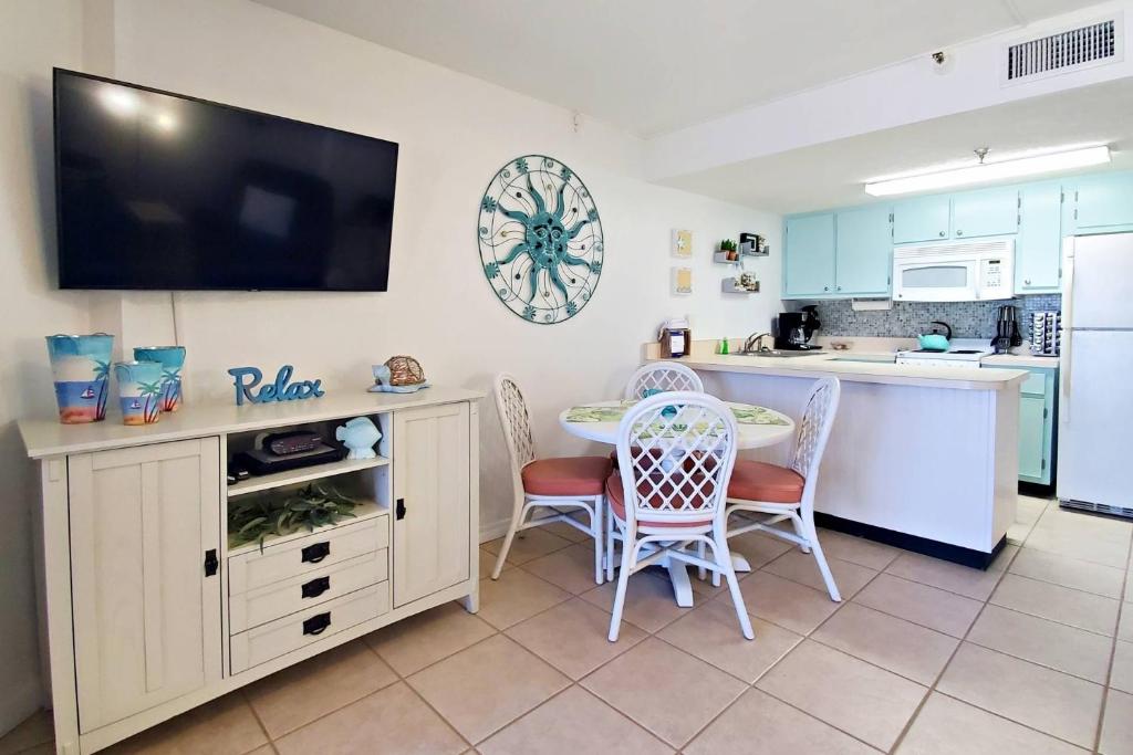 Sunglow Resort Condo Unit 905 photo 1