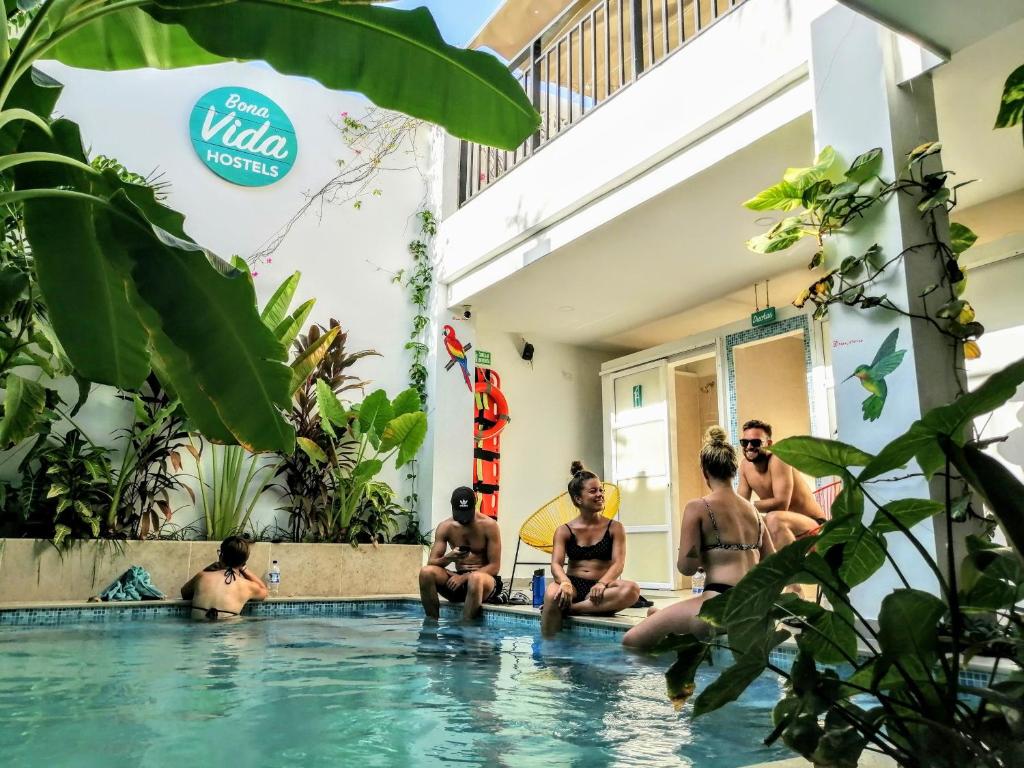Bona Vida Hostel photo 1