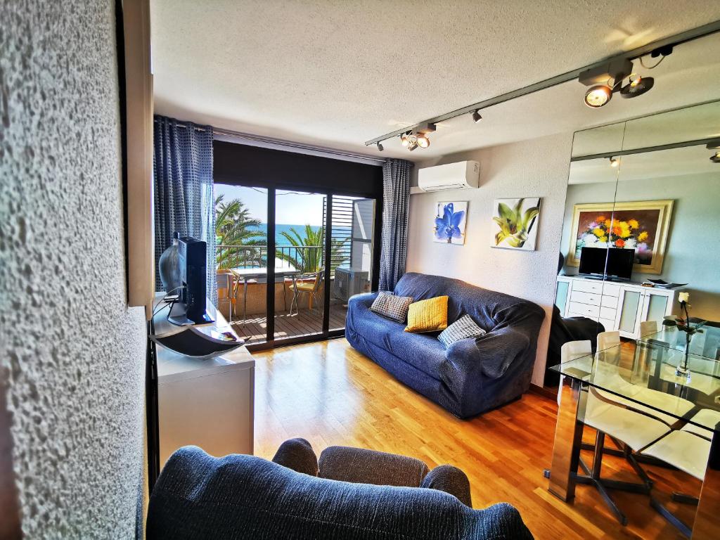 Apartaments Primera Linea Torre Valentina photo 3