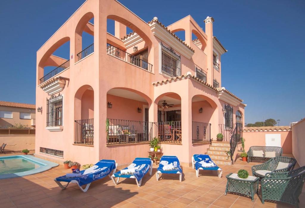 Arenda Villa Rosa