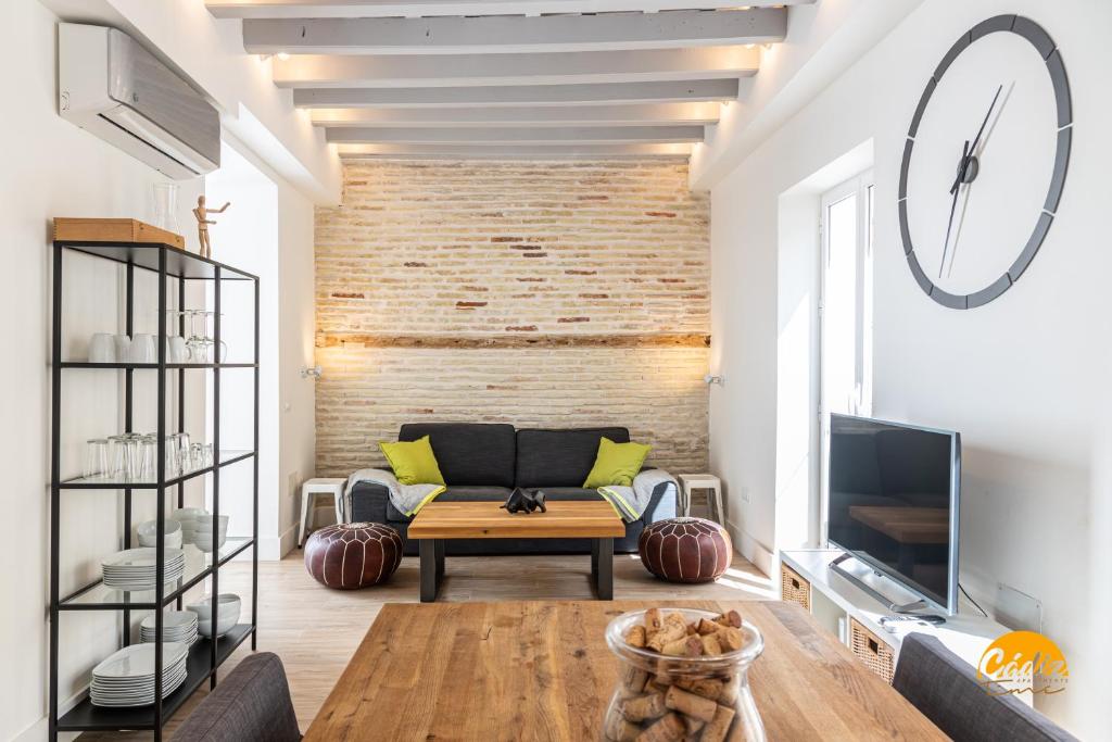 Tiles Home by Cádiz Time Apartments
