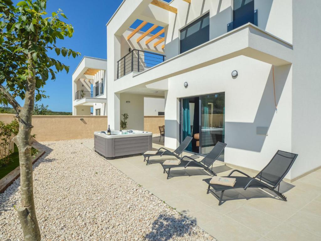 Villa Prova 1 by Interhome photo 3