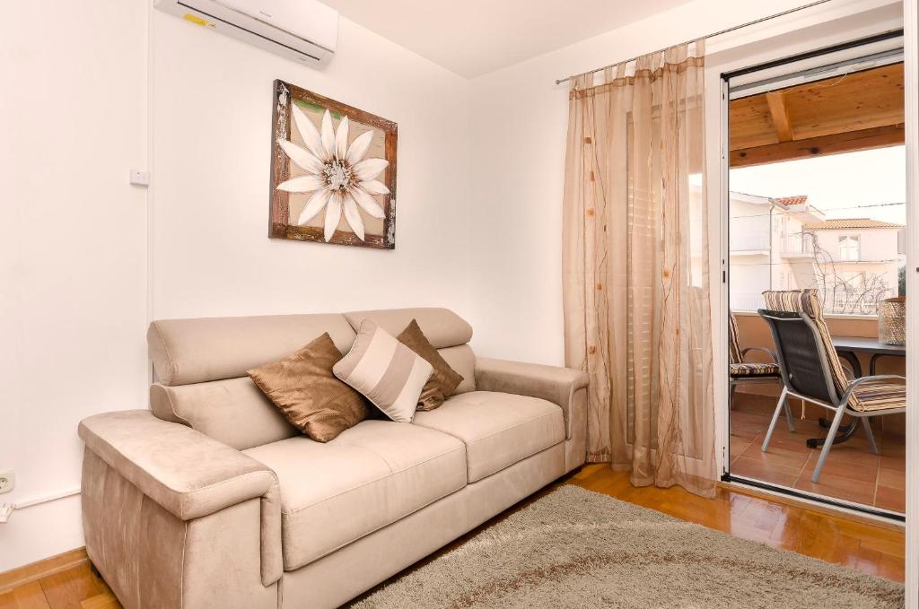 Apartments Adele photo 3