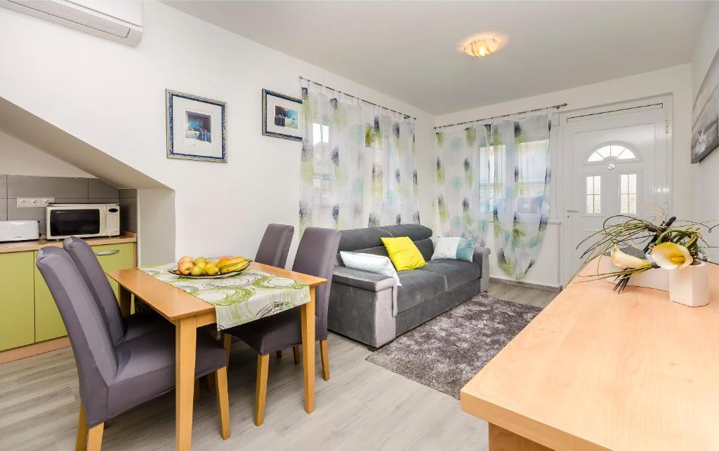 Apartments Adele photo 4