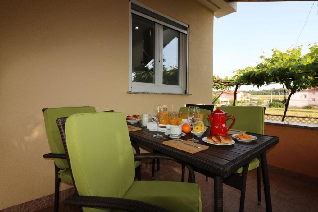 Bungalow Porec (4400-8) photo 1