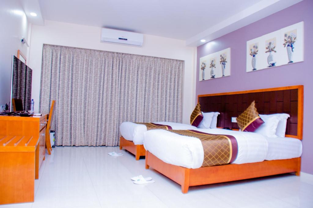 HOTEL PLATINUM photo 3