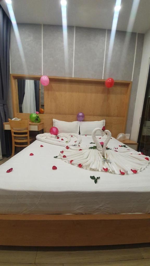 Двухместный (Двухместный номер Делюкс с 1 кроватью и балконом), LOKA HOTEL
