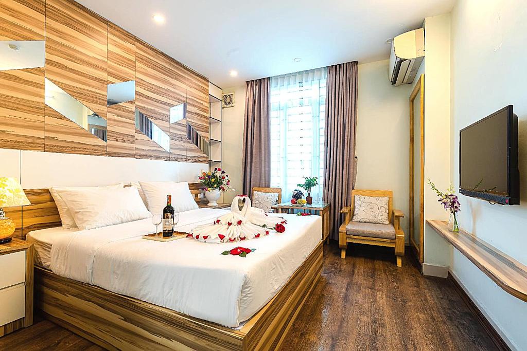 Двухместный (Номер Делюкс с кроватью размера «king-size»), An Phu Hotel