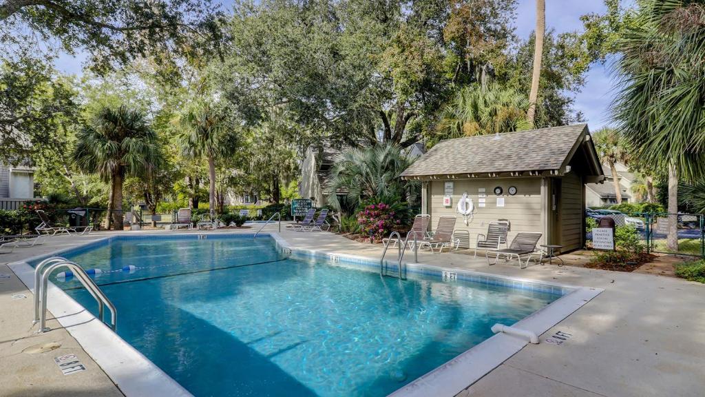Ocean Cove At Palmetto Dunes image