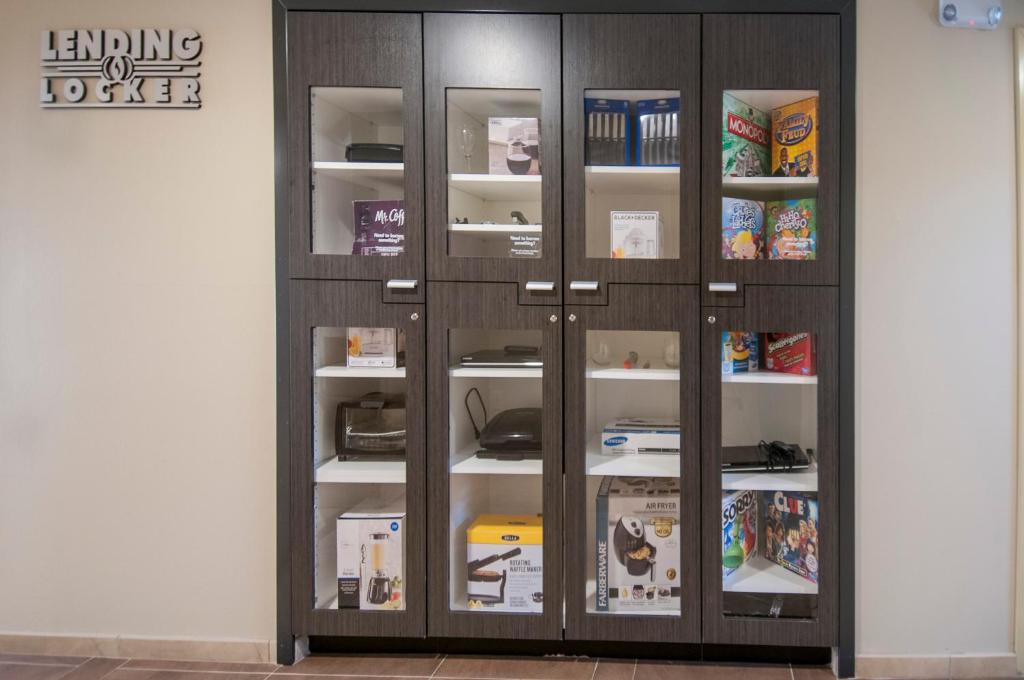Candlewood Suites - Baton Rouge - College Drive, an IHG Hotel photo 4