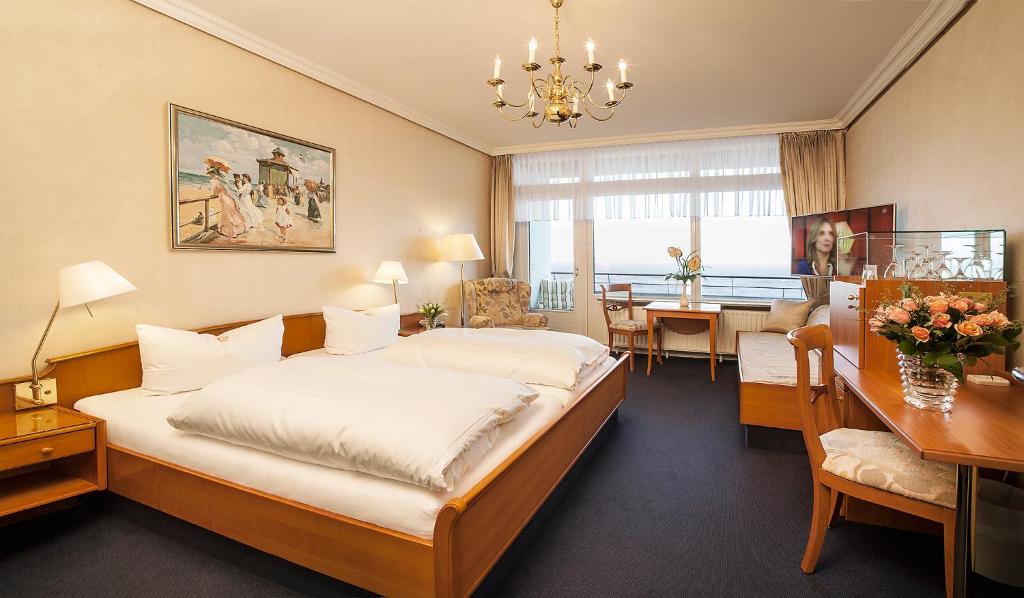 Strandhotel Monbijou garni photo 1