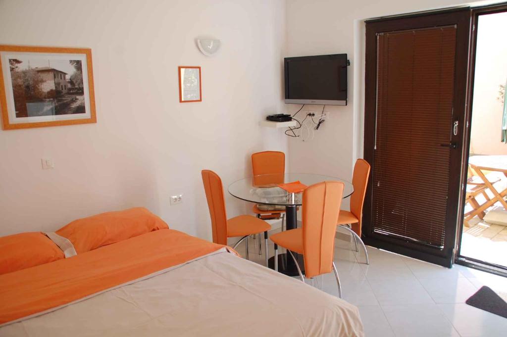 Apartments in Umag/Istrien 12161 photo 1