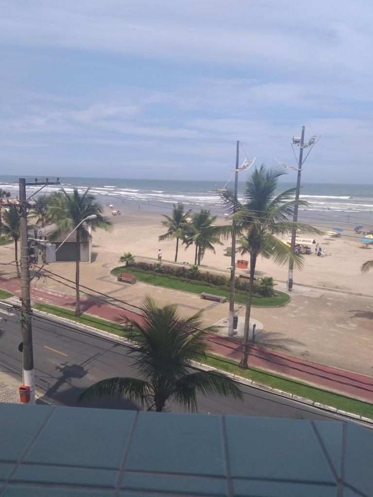 Frente para o mar - vista espetacular de todos os cômodos photo 1