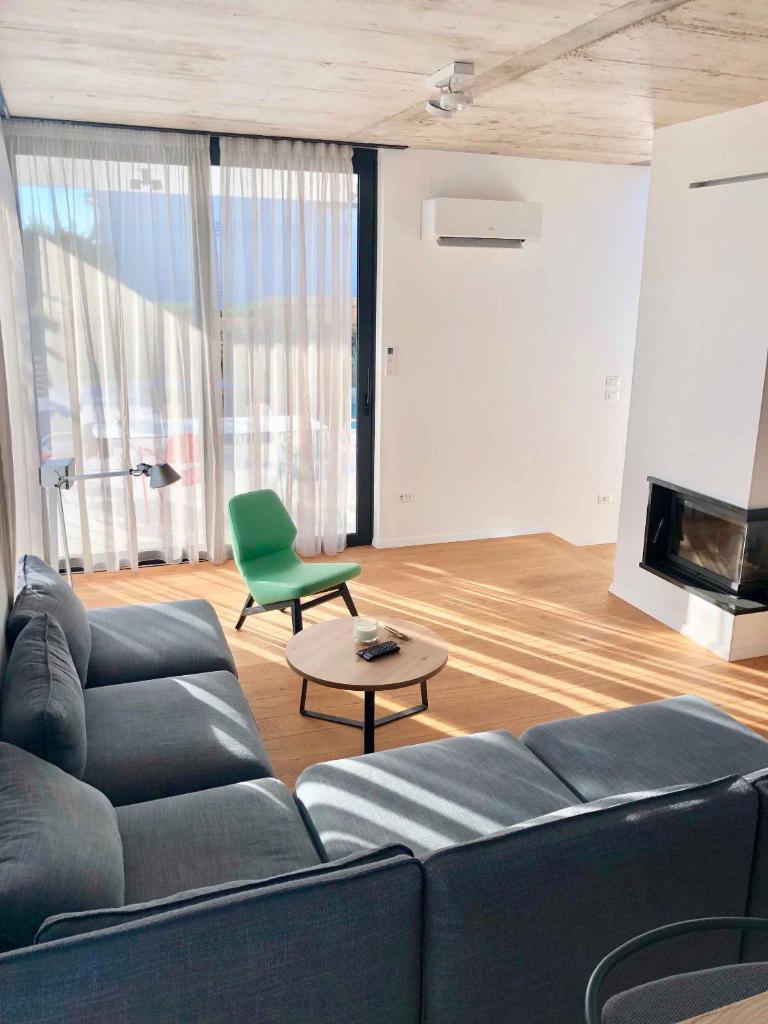 Holiday home in Barbat/Insel Rab 38124 photo 1