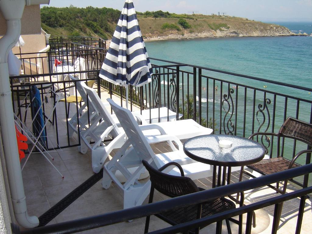 Villa Lazuren Bryag 2 photo 4