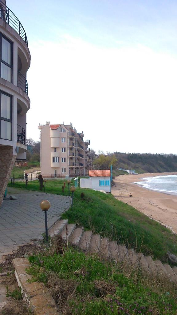 Villa Lazuren Bryag 2 photo 1