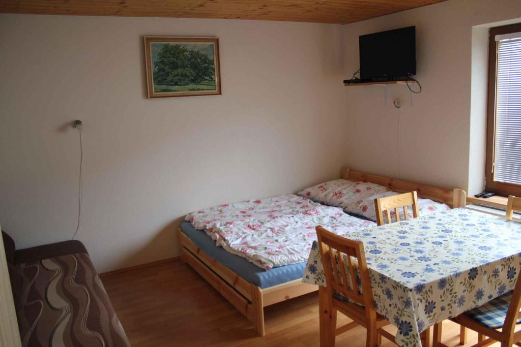Holiday home in Pernink/Erzgebirge 34318 photo 3