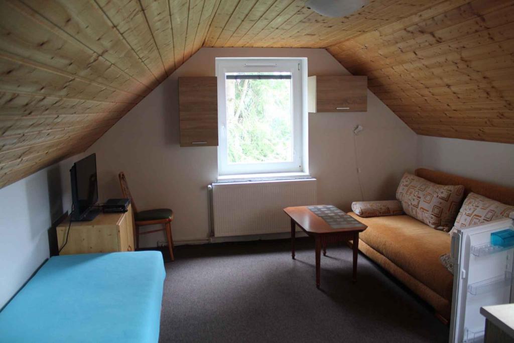Holiday home in Pernink/Erzgebirge 34318 photo 1