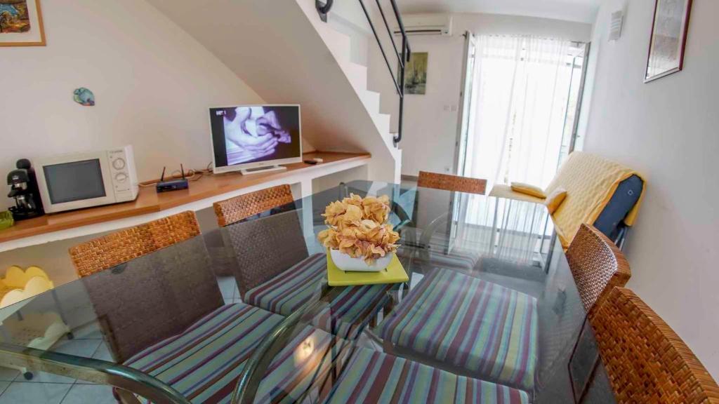 Apartments in Zdrelac/Insel Pasman 31078 photo 4