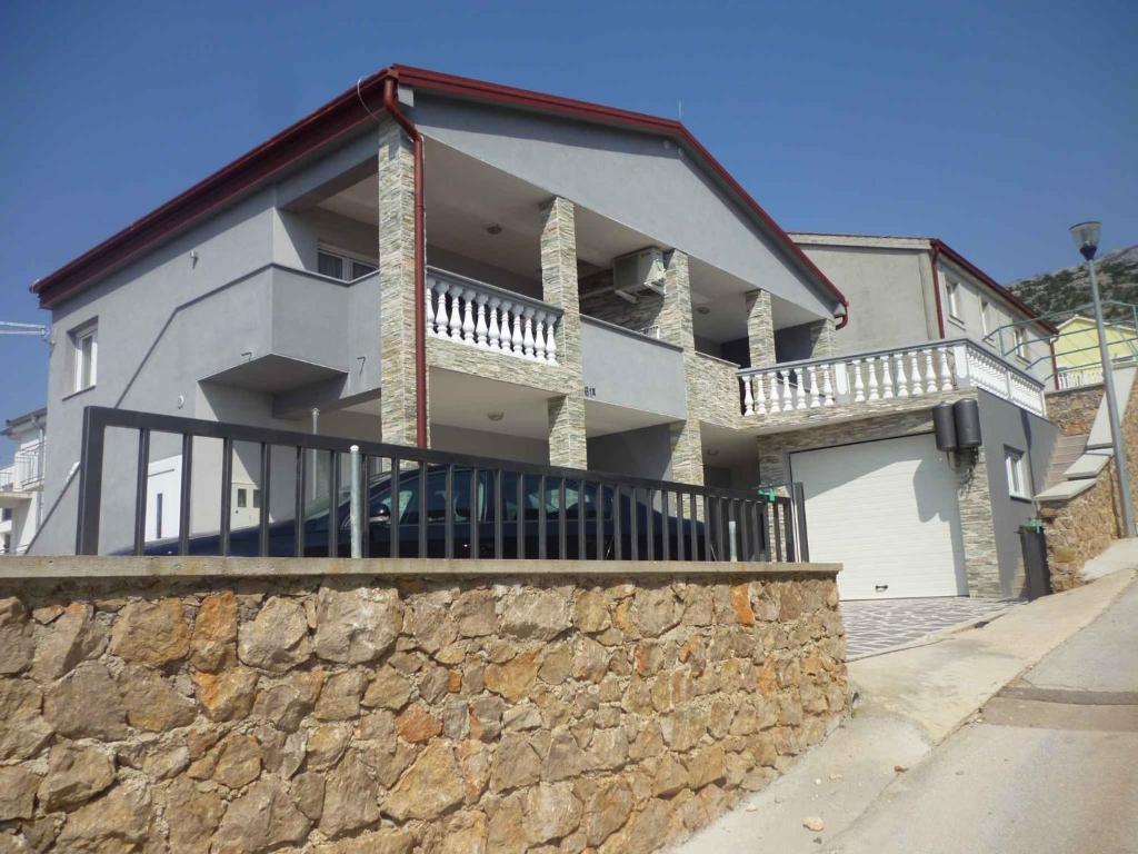 Apartments Seline/Paklenica Riviera 34217