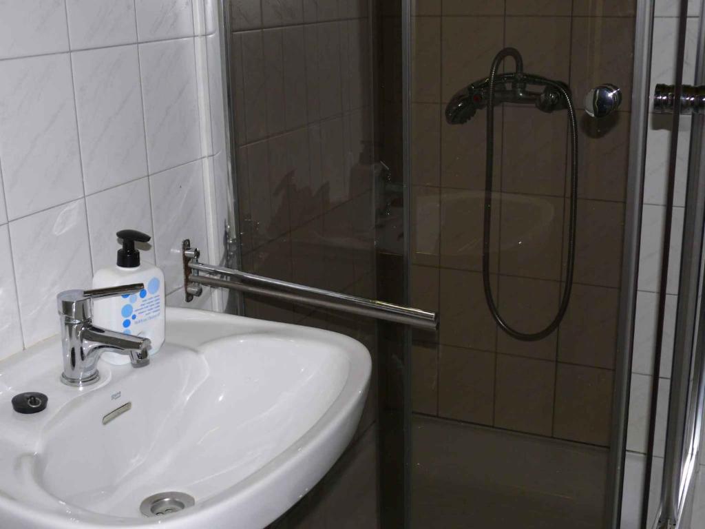 Apartment in Balatonkeresztur 35398 photo 3