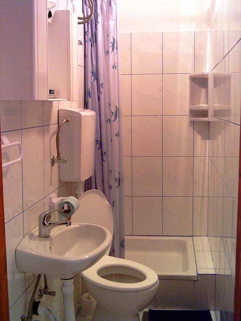 Holiday home in Cesarica 17117 photo 1