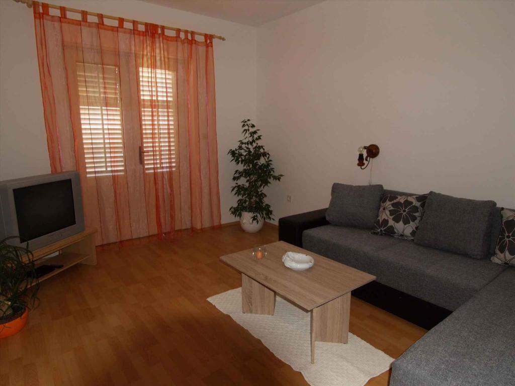 Apartment in Rab/Insel Rab 16489 photo 3