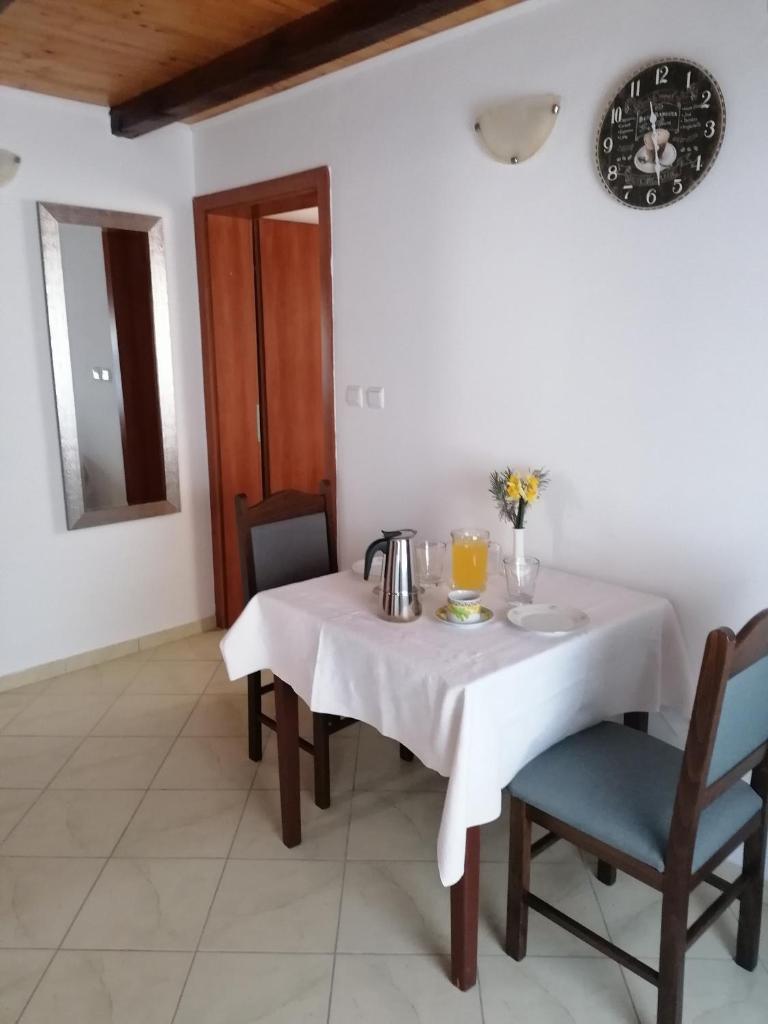 One-Bedroom Apartment in Baric Draga II photo 4