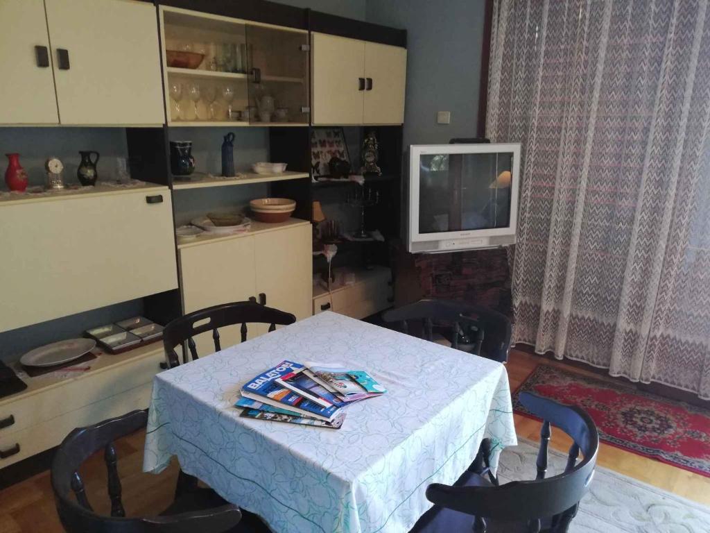 Holiday home Balatonalmadi/Balaton 17934 photo 2