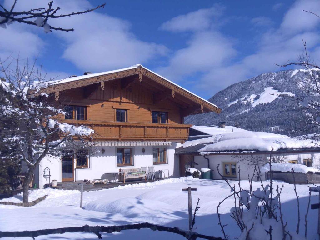 Apartment in St. Johann in Tirol 555 photo 1