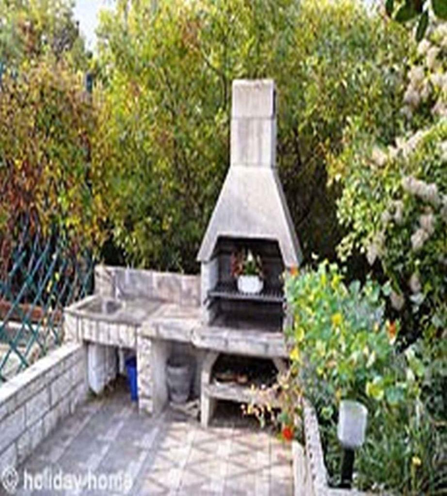 Apartment Vrbnik 6 photo 2