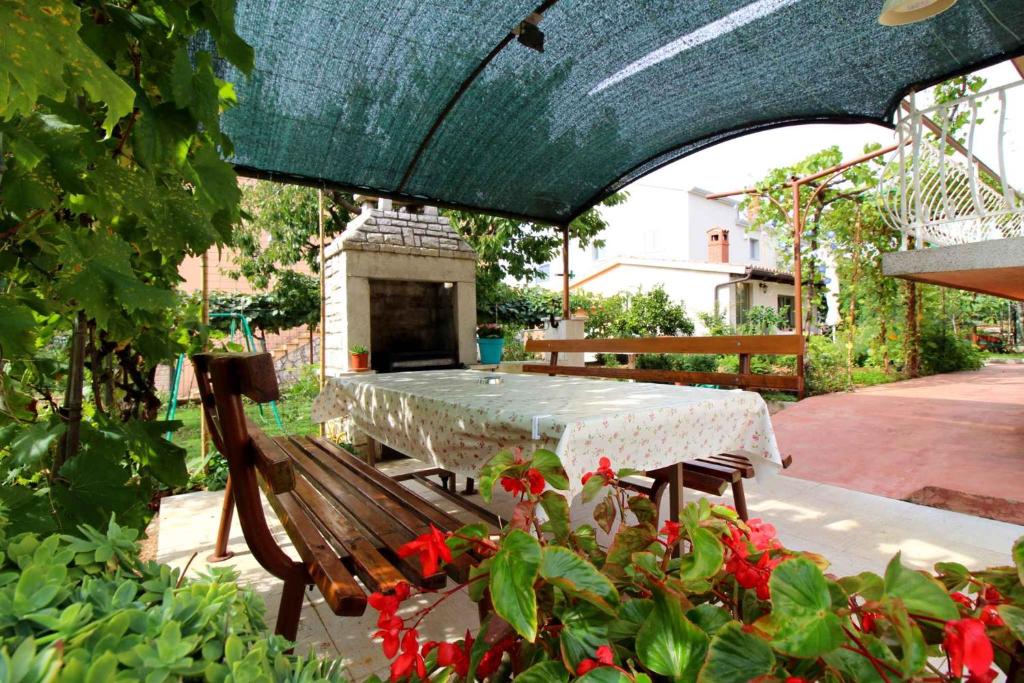 Apartment in Porec/Istrien 10029 photo 1
