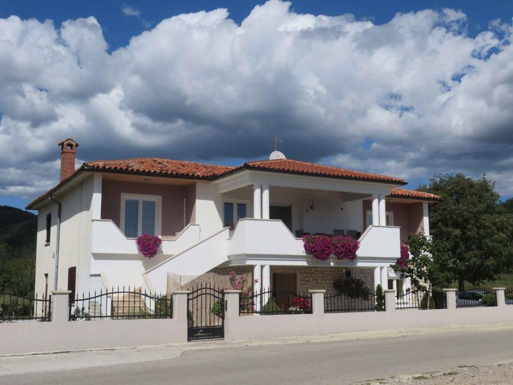 Apartment in Potpican 9995 photo 3