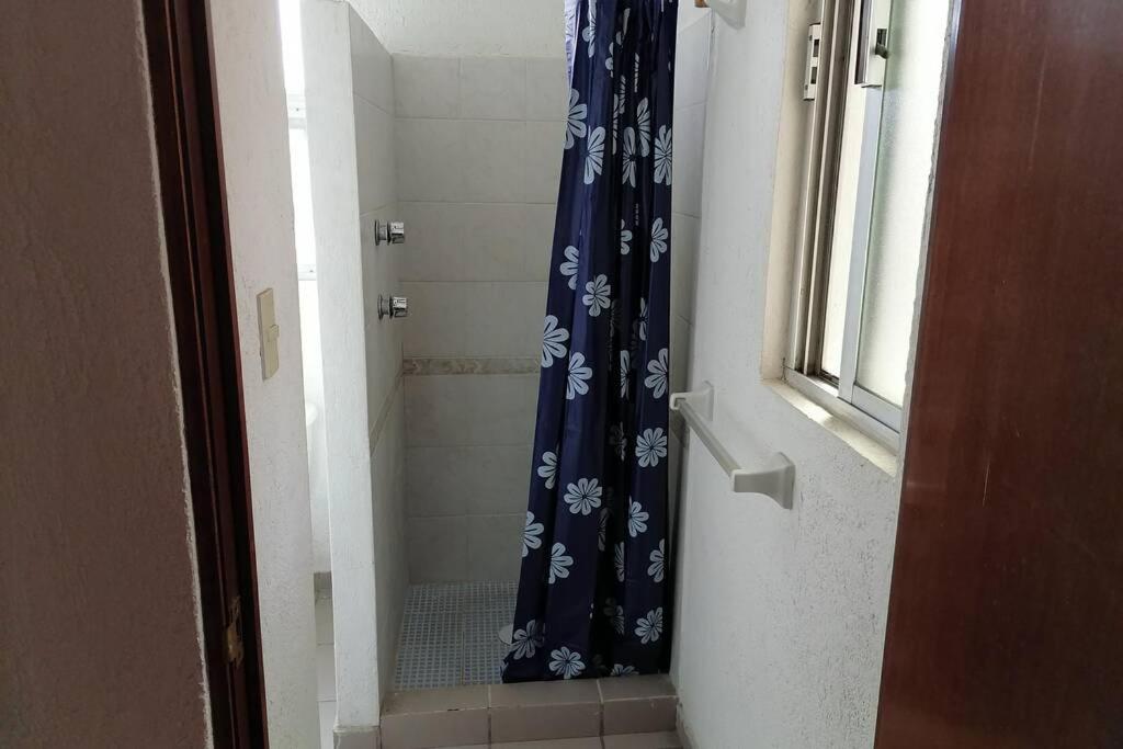 Bonita casa amueblada para 12 personas a 3 Kms del centro Cuernavaca photo 3