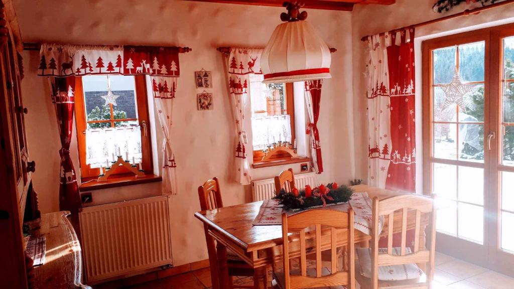 Holiday home Marianska/Erzgebirge 1683 photo 3