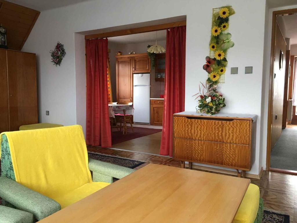Apartment in Martinice v Krkonosich 2422 photo 2