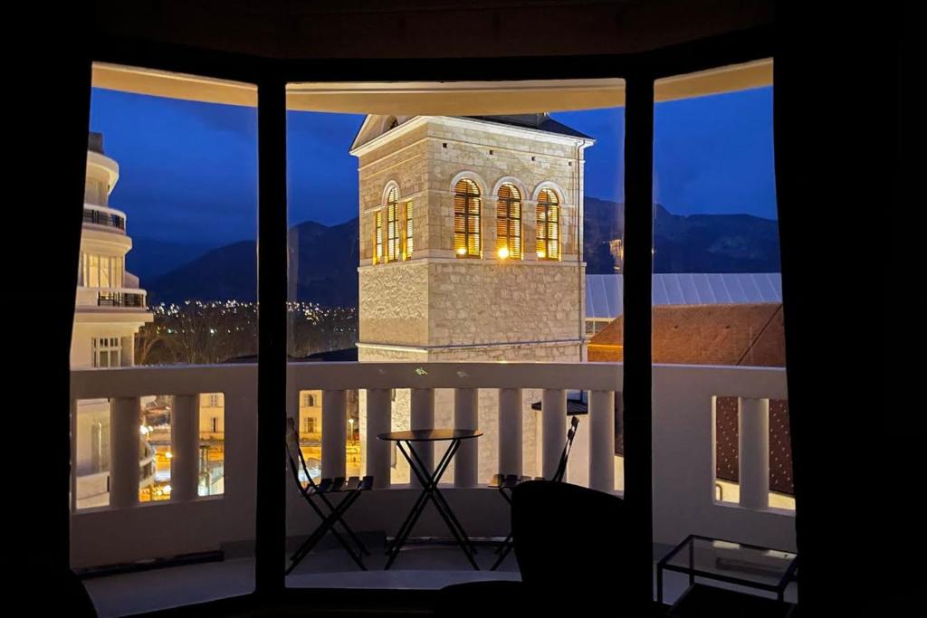 Le Panoramique - 75 sq m apartment with balcony in the heart of Annecy photo 4