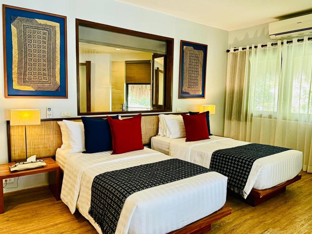 Amun Ini Beach Resort & Spa photo 1