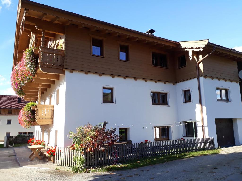 Ferienwohnungen Tischlerhof photo 3