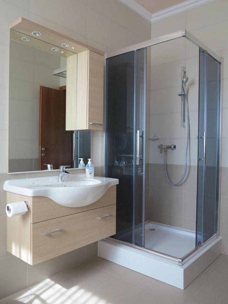 Апартаменты (Апартаменты), Aura Apartman