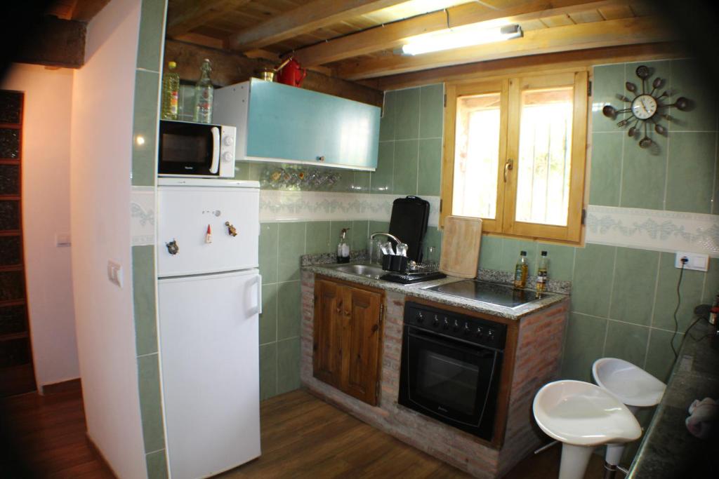 Vivienda Vacacional Los Picuos - Casas de los Picos photo 3