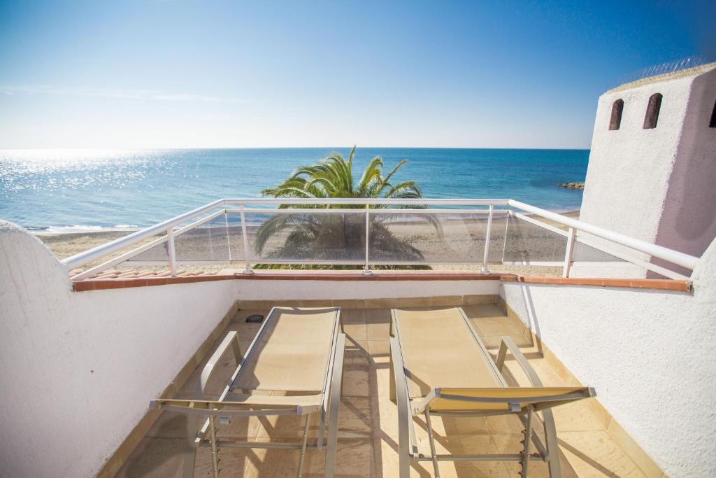 Mistral Seafront up. Vistas al Mar photo 2