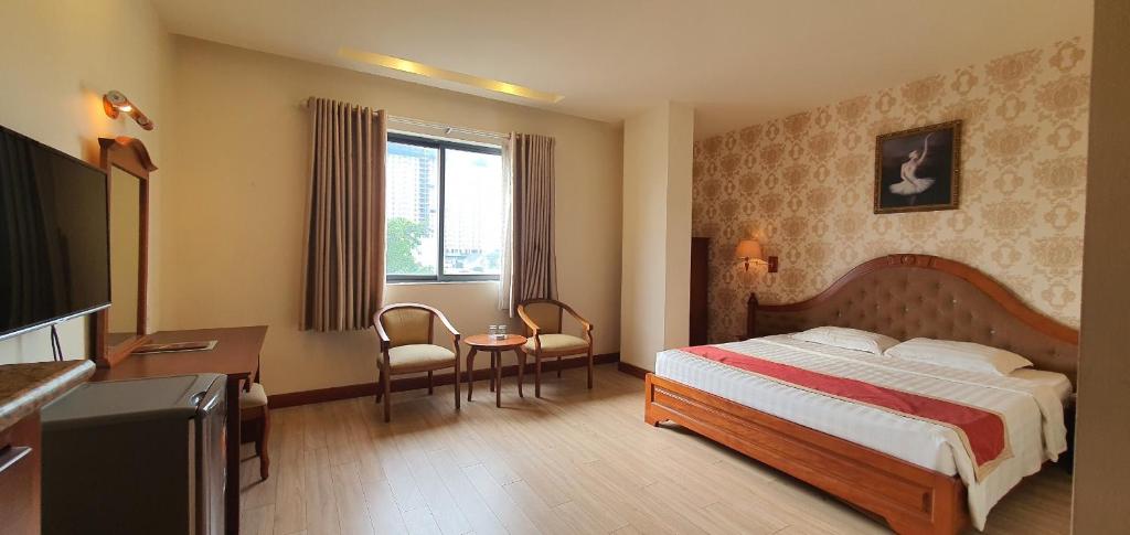 Двухместный (Двухместный номер Делюкс с 1 кроватью), Hoang Yen Hotel