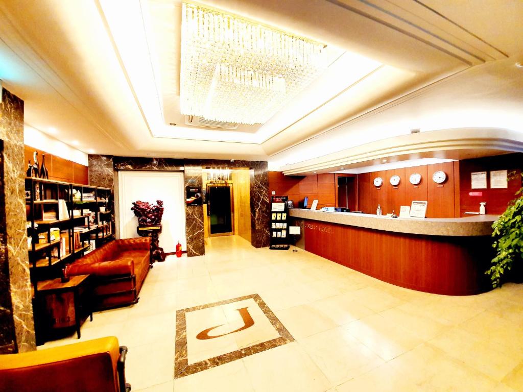 Uneed Hotel photo 3