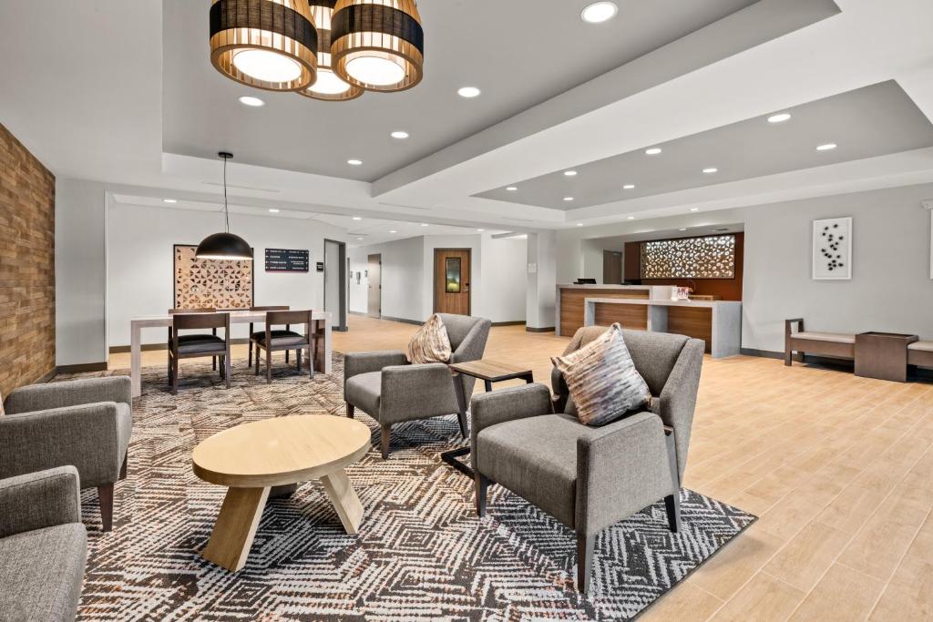 Candlewood Suites Sumner, an IHG Hotel image