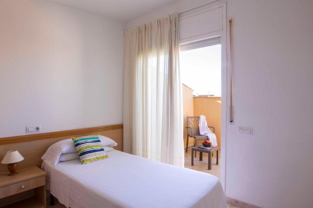 Apartamentos La Torreta photo 3