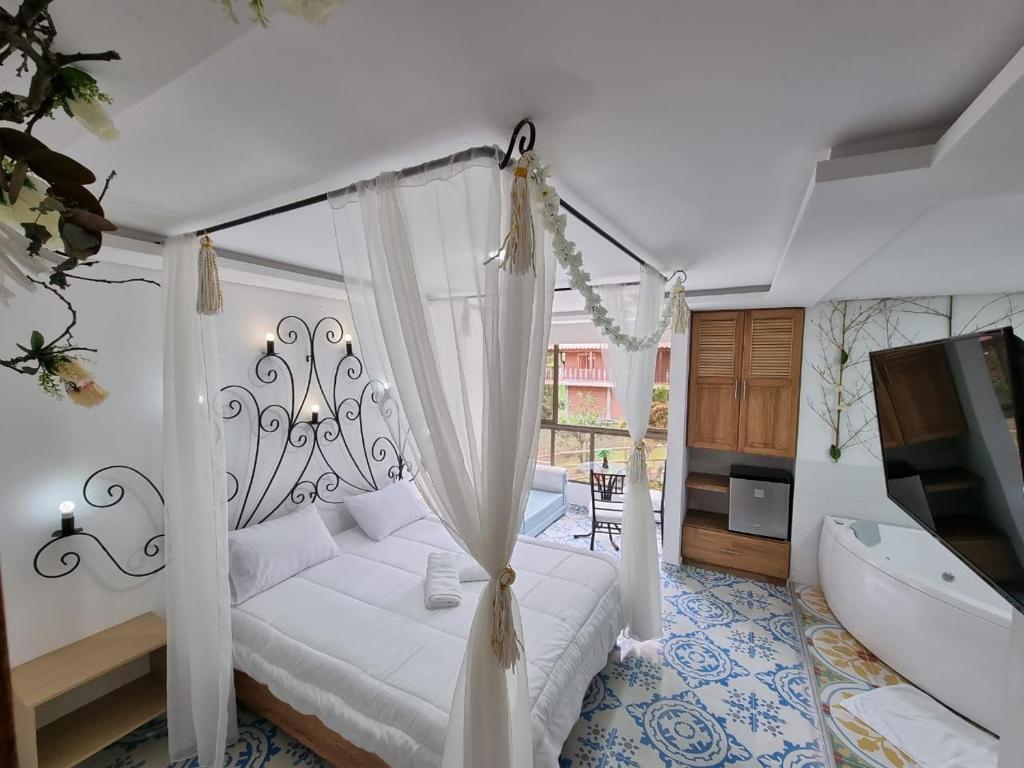 Hotel Bahia del Faro photo 3